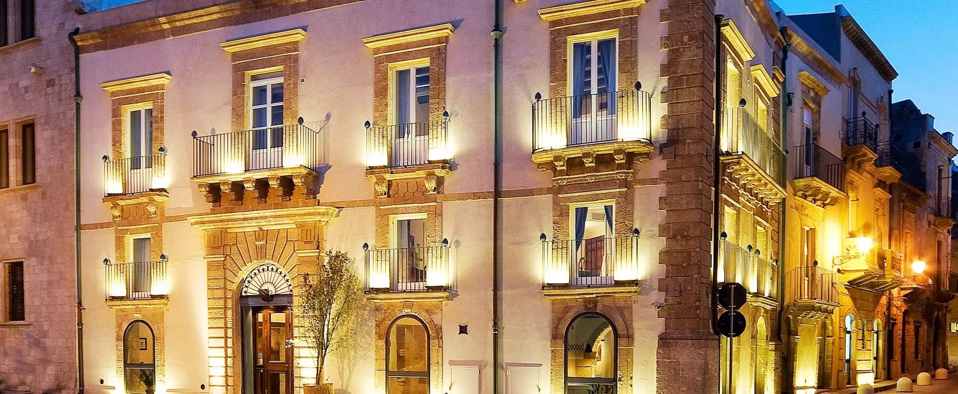 Algilà Ortigia Charme Hotel & Antico Hotel Roma 1880